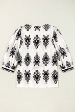Load image into Gallery viewer, Beige Vintage Geometric Printed 3/4 Sleeve V Neck Blouse