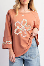 Load image into Gallery viewer, Beige Flower Patch Graphic Exposed Seam Wide Sleeve Top