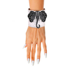 Load image into Gallery viewer, Black Elephant Head Cuff