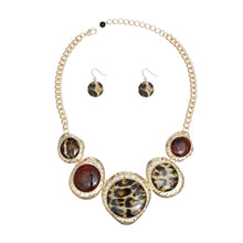 Load image into Gallery viewer, Collar Animal Artistry Leopard Print Gold Necklace