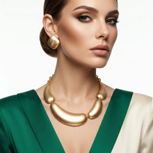 Load image into Gallery viewer, Matte Gold Collar Domed Industrial Link Necklace