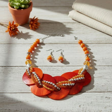 Load image into Gallery viewer, Collar Orange Shell Disc Beaded Necklace for Women