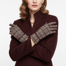 Load image into Gallery viewer, Plaid Wine Touchscreen Winter Gloves for Women