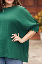 Load image into Gallery viewer, White Smocked Wrist Shift Top