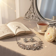 Load image into Gallery viewer, Silver Floral Intricate Crystal Collar Necklace