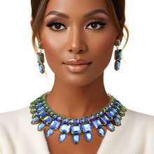 Load image into Gallery viewer, Blue Green Collar Red Carpet Ready Crystal Set