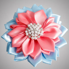 Load image into Gallery viewer, Brooch Blue and Pink Flower Pearl Clip and Pin