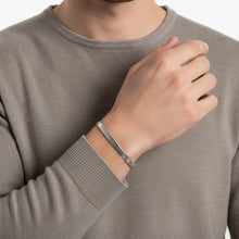 Load image into Gallery viewer, Mens 5.5mm Stainless Steel Herringbone Chain Bracelet