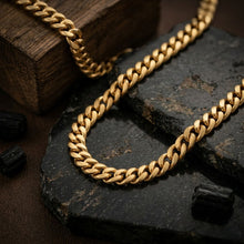 Load image into Gallery viewer, Unisex 20in 6DC 8mm Gold Stainless Steel Chain