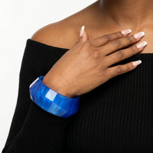 Load image into Gallery viewer, Bangle Retro Blue Shimmer Prism Chunky Bracelet
