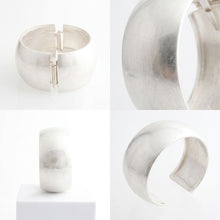Load image into Gallery viewer, Bangle Matte Silver Metal Wide Hinge Bracelet