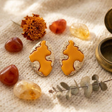 Load image into Gallery viewer, Stud Yellow and Gold Molten Metal Retro Earrings