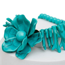 Load image into Gallery viewer, Collar Turquoise Exotic Goddess Floral Necklace