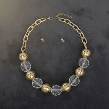 Load image into Gallery viewer, Chunky Faceted Clear and Metal Ball Bead Necklace