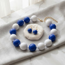 Load image into Gallery viewer, Mod Style Two Tone Blue White Chunky Bead Necklace