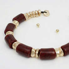 Load image into Gallery viewer, Vintage Marble Burgundy Resin Bead Toggle Necklace