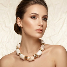 Load image into Gallery viewer, Vintage Marbled Cream Resin Bead Toggle Necklace