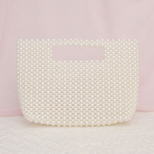 Load image into Gallery viewer, Clutch Vintage Cream Pearl Cut Out Handle Bag