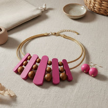 Load image into Gallery viewer, Necklace Fuchsia Wood Choker Set for Women