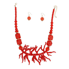 Load image into Gallery viewer, Collar Red 3D Coral Beaded Necklace for Women