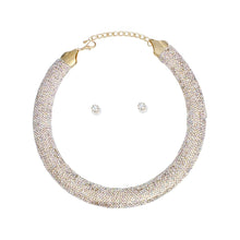 Load image into Gallery viewer, Collar Pave Aurbo Stone Torque Necklace for Women