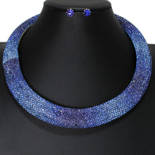 Load image into Gallery viewer, Collar Pave Blue Stone Torque Necklace for Women