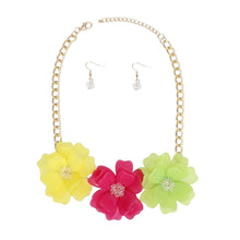 Load image into Gallery viewer, Collar Playful Petals Bright Color Flower Necklace