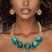 Load image into Gallery viewer, Collar Green Galactic Bead Gold Chain Necklace