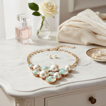 Load image into Gallery viewer, Bib Chunky Aurbo Crystal Pearl Evening Necklace