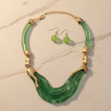 Load image into Gallery viewer, Bib Transparent Green Melted Design Necklace