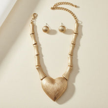 Load image into Gallery viewer, Pendant Matte Gold Bamboo Heart Modern Necklace