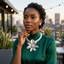 Load image into Gallery viewer, Pendant Silver Dimensional Flower Omega Necklace