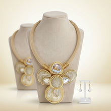 Load image into Gallery viewer, Creamy Ivory Flower Pendant Handmade Necklace