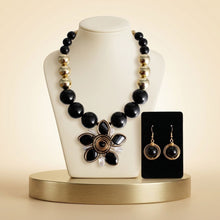 Load image into Gallery viewer, Black and Gold Jumbo Bead Flower Pendant Necklace