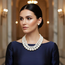 Load image into Gallery viewer, White Pearl Twisted 4 Strand Choker Necklace