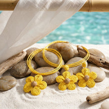 Load image into Gallery viewer, Yellow Daisy Flower Raffia Pendant Necklace Set