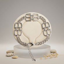 Load image into Gallery viewer, Luxe Silver Linked Letter B Heritage Anklet