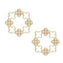 Load image into Gallery viewer, Stud Gold Clover Wreath Pearl Earrings for Women