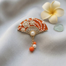 Load image into Gallery viewer, Brooch Orange and Gold Hanfu Fan Style Pin