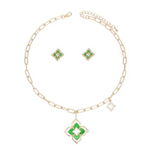 Load image into Gallery viewer, Pendant Gold Green Monogram Flower Necklace Set