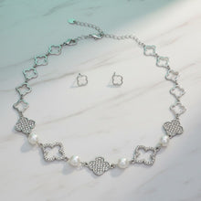 Load image into Gallery viewer, Silver Pave Quatrefoil Clover Cotton Pearl Necklace