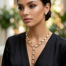 Load image into Gallery viewer, Y Gold Round Link Clear Glass Pyramid Necklace