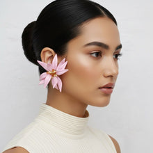 Load image into Gallery viewer, Stud Pink Tropical Flower Oversized Petal Earrings