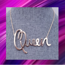 Load image into Gallery viewer, Queen Message Pendant Gold Necklace - N1072