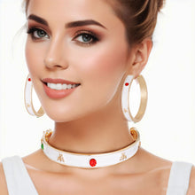 Load image into Gallery viewer, Casting Charm: Bee Hoops