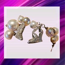 Load image into Gallery viewer, Pearl Shoe Charm Bracelet - B1081