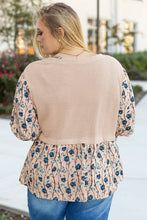 Load image into Gallery viewer, Beige Faux Two Piece Knit Patchwork Floral Print Plus Size Top
