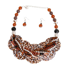 Load image into Gallery viewer, Leopard Silver Beaded Disc Necklace
