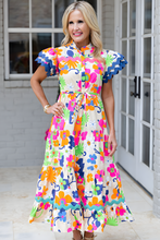 Load image into Gallery viewer, Pink Ricrac Trim Flutter Sleeve Buttoned Floral Maxi Dress
