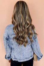Load image into Gallery viewer, Beau Blue Vintage Washed Flap Pockets Denim Jacket
